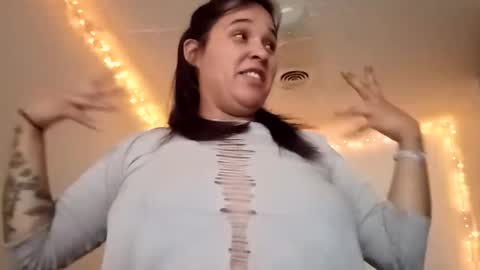 love31594 stream preview