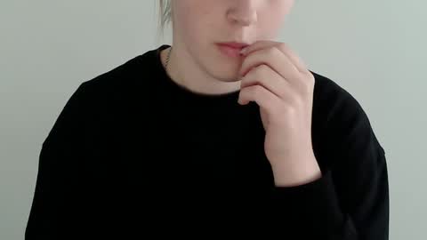 love_vivian stream preview