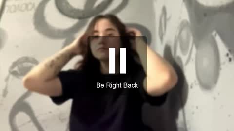 lovellamarchman stream preview