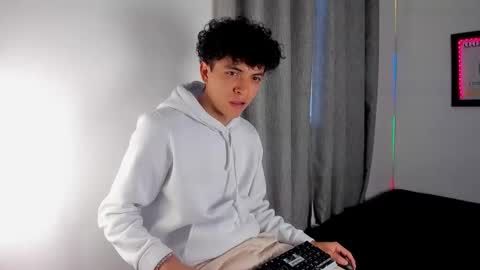 lovely_horny713 stream preview