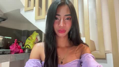 lovelyours_kishia stream preview