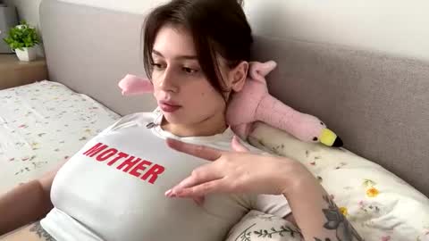 lovelyrachel__ stream preview