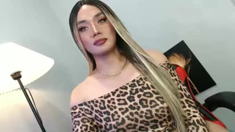 lovers_moon22 stream preview