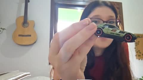 lucillelahrman stream preview