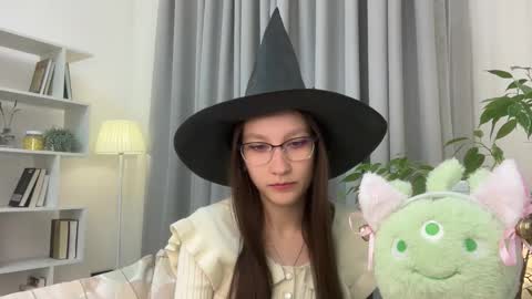 lucinapahl stream preview