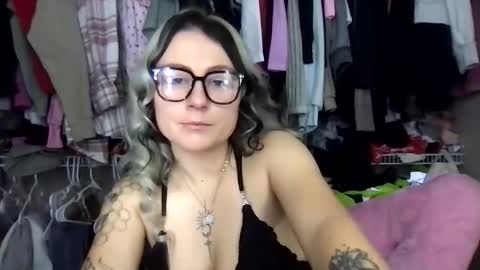 lucky2meetyouu stream preview