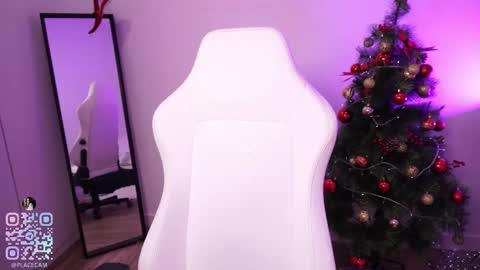 lucy_kitty17 stream preview