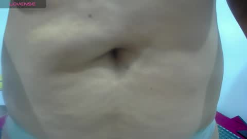 luna__white stream preview