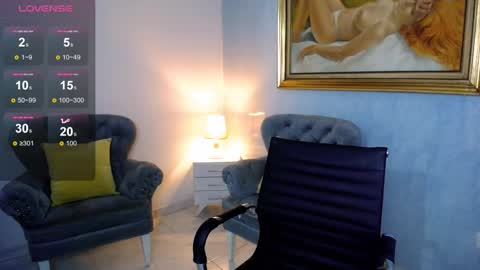 luna_greyy_ stream preview