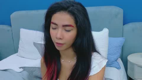 luna_roja25 stream preview