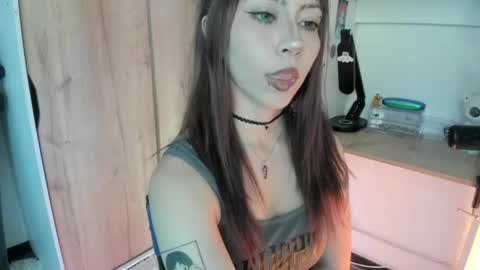 lunivyra stream preview