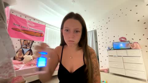 luvkendall stream preview