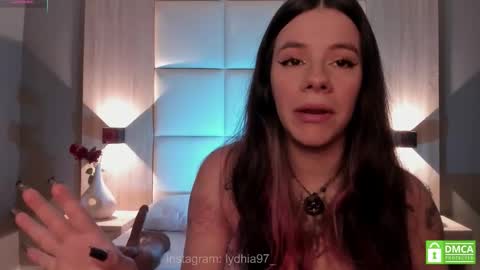 lydhia97 stream preview