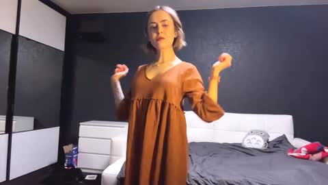 mallorysulzbach stream preview