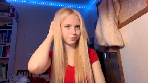 mamieengstrom stream preview