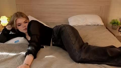 margaret_tre stream preview