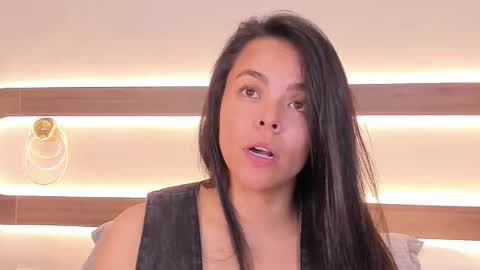 marie_curiee stream preview