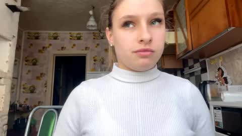 mavisspinale stream preview