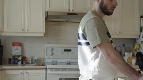 max_august stream preview