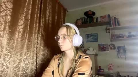 maybelleensminger stream preview