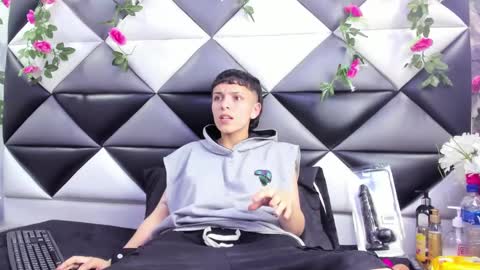 megan_thompsonn_ stream preview