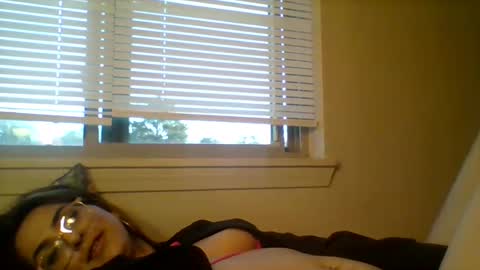 melani_babi stream preview