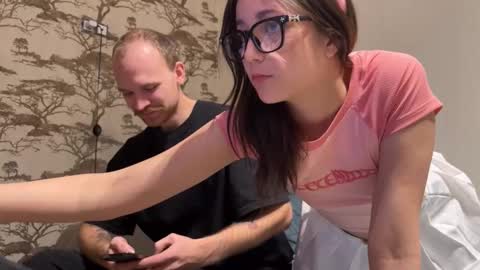 mia_and_ted stream preview