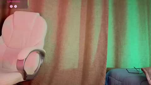 mia_bonneett stream preview