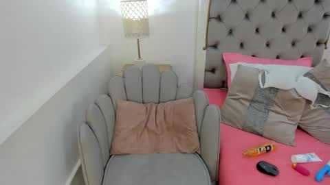 mia_ross10 stream preview