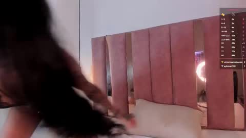mia_sunset stream preview