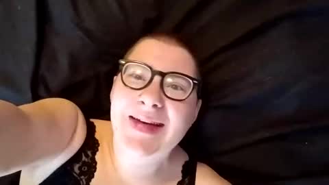 midnightmochi69 stream preview