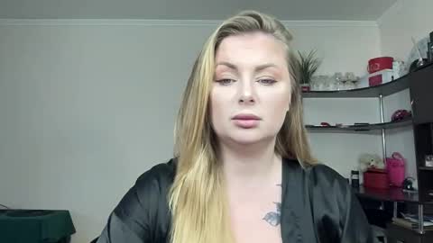 midnightsirena stream preview