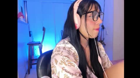 miia_kay_ stream preview