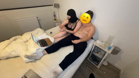 mikeandchloe1819 stream preview