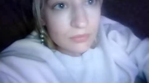 mila_420 stream preview