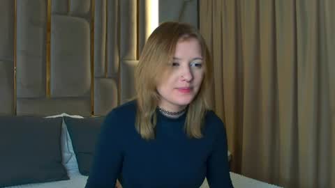 mila_blum stream preview