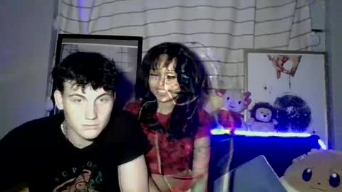 milkandhoneybby stream preview