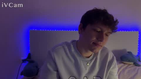 milkoutq stream preview