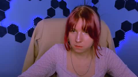 milky_mia_ stream preview