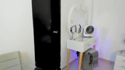 milla_pixxie stream preview
