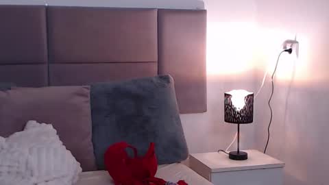 miryamines stream preview