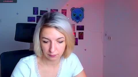 mishelle_blondie stream preview