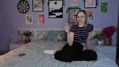 missadelletrix stream preview