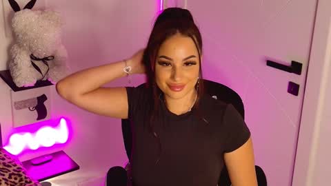 missameliaaa stream preview