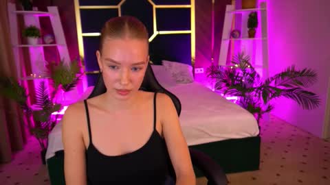 mollyymayy stream preview