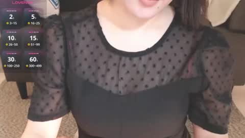momo612238 stream preview