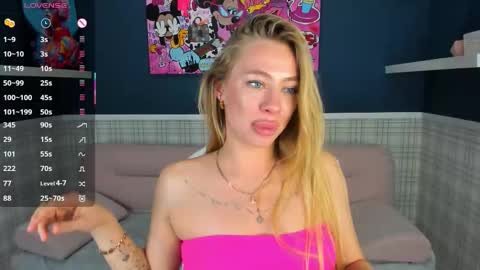 monica_rois stream preview