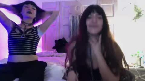 moon_kitt3n stream preview