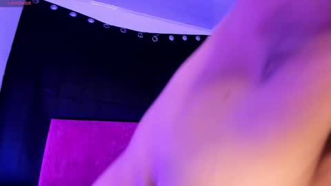 moon_sofii stream preview