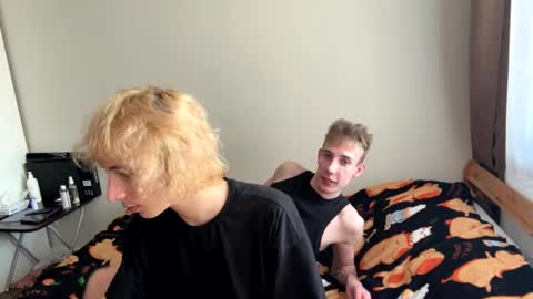 mooncaster_ stream preview